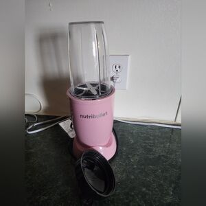 Nutribullet Pink Blender